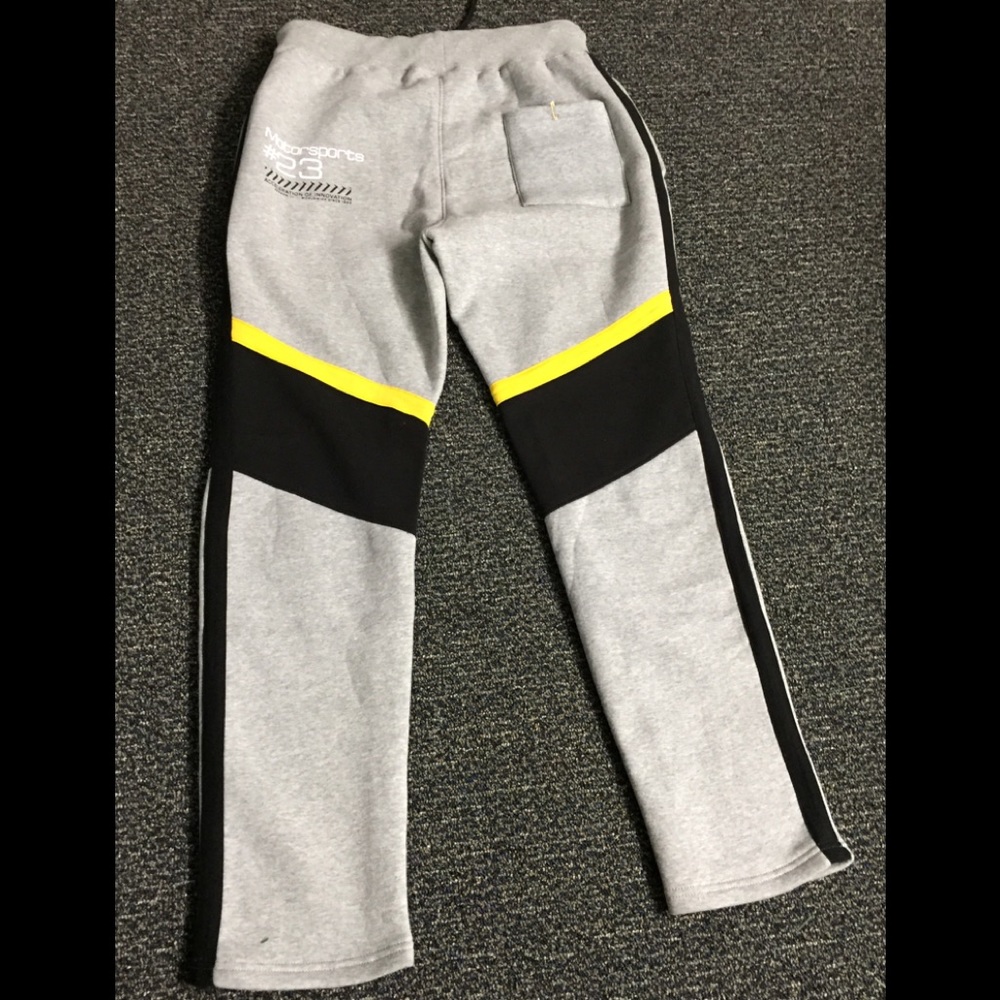 Men’s track 23 sweat pants size m L Xl